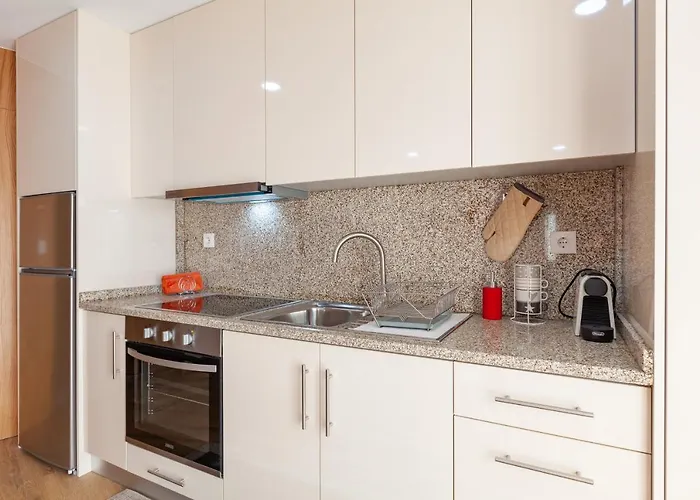 Avenida 1,2 E 3 Lägenhet